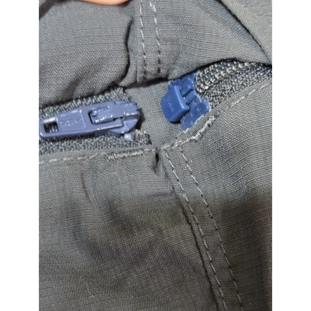 The North Face Mens Paramount Convertible Hiking Cargo Pants Grey Large Short